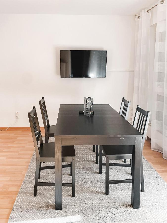 Schoene Wohnung, Eigene Terrasse, Privater Parkplatz, Wi-Fi, Waschmaschine, 3P Κέμνιτς Εξωτερικό φωτογραφία