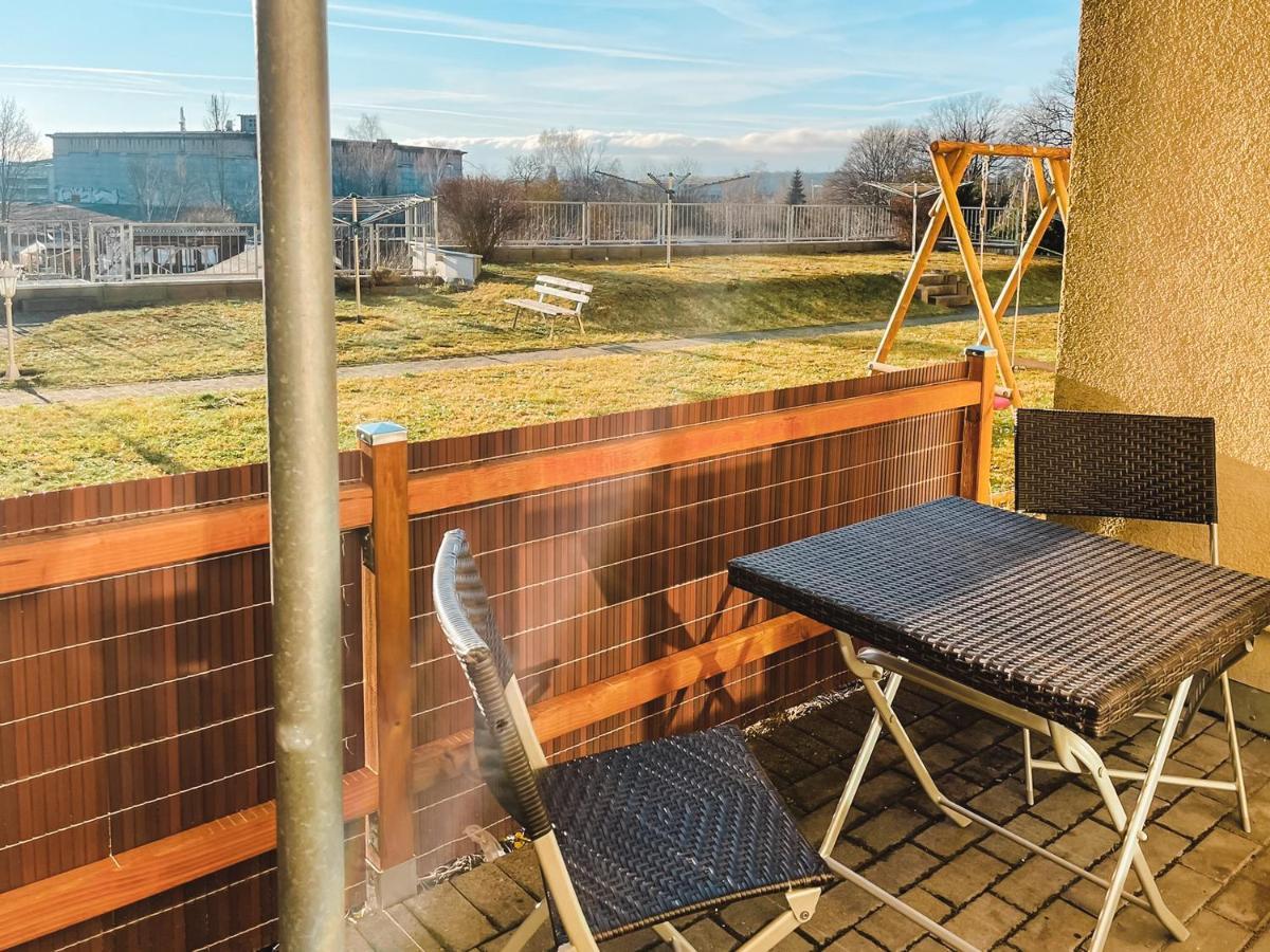 Schoene Wohnung, Eigene Terrasse, Privater Parkplatz, Wi-Fi, Waschmaschine, 3P Κέμνιτς Εξωτερικό φωτογραφία