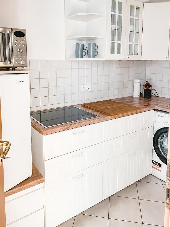 Schoene Wohnung, Eigene Terrasse, Privater Parkplatz, Wi-Fi, Waschmaschine, 3P Κέμνιτς Εξωτερικό φωτογραφία